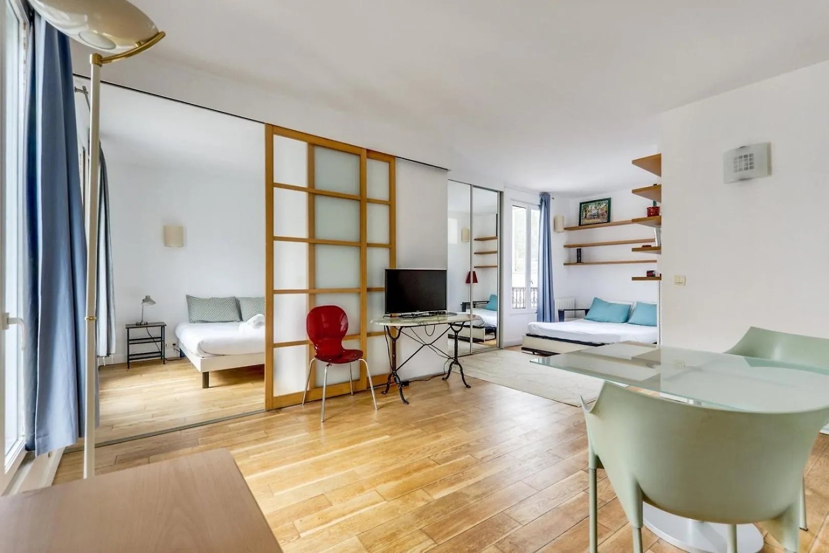 Le Caviste - Lumineux & Calme - Pantheon Apartment Paris 0*,  France